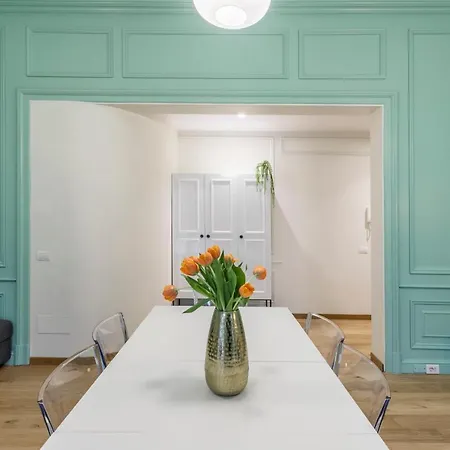 Apartment Luxury Cola Rom